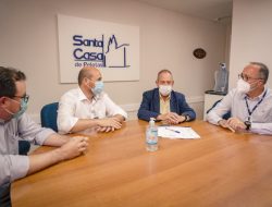UCPel e Santa Casa firmam convênio para atuação de acadêmicos da Medicina